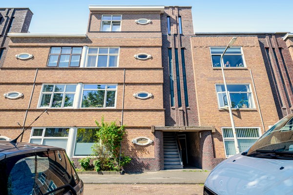 Medium property photo - Valkenboskade 284, 2563 HE Den Haag